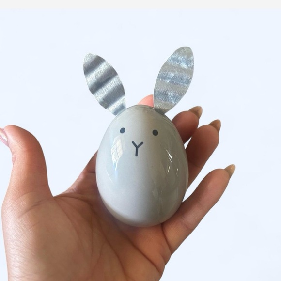 Gray Bunny Egg Decor - Picture 3 of 4